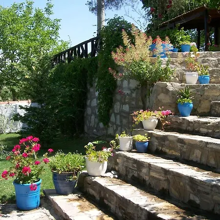 Pensjonat Bakkhos 3*