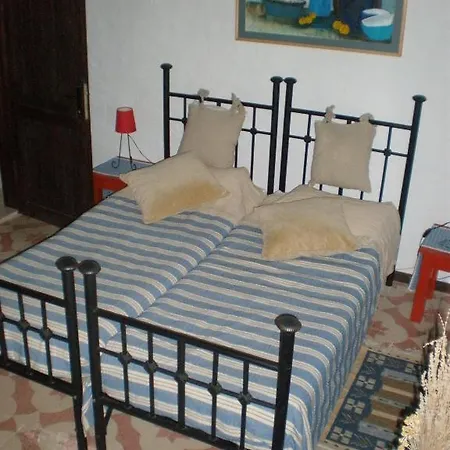 Guest house Bakkhos