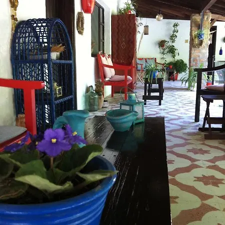 Bakkhos Guest house